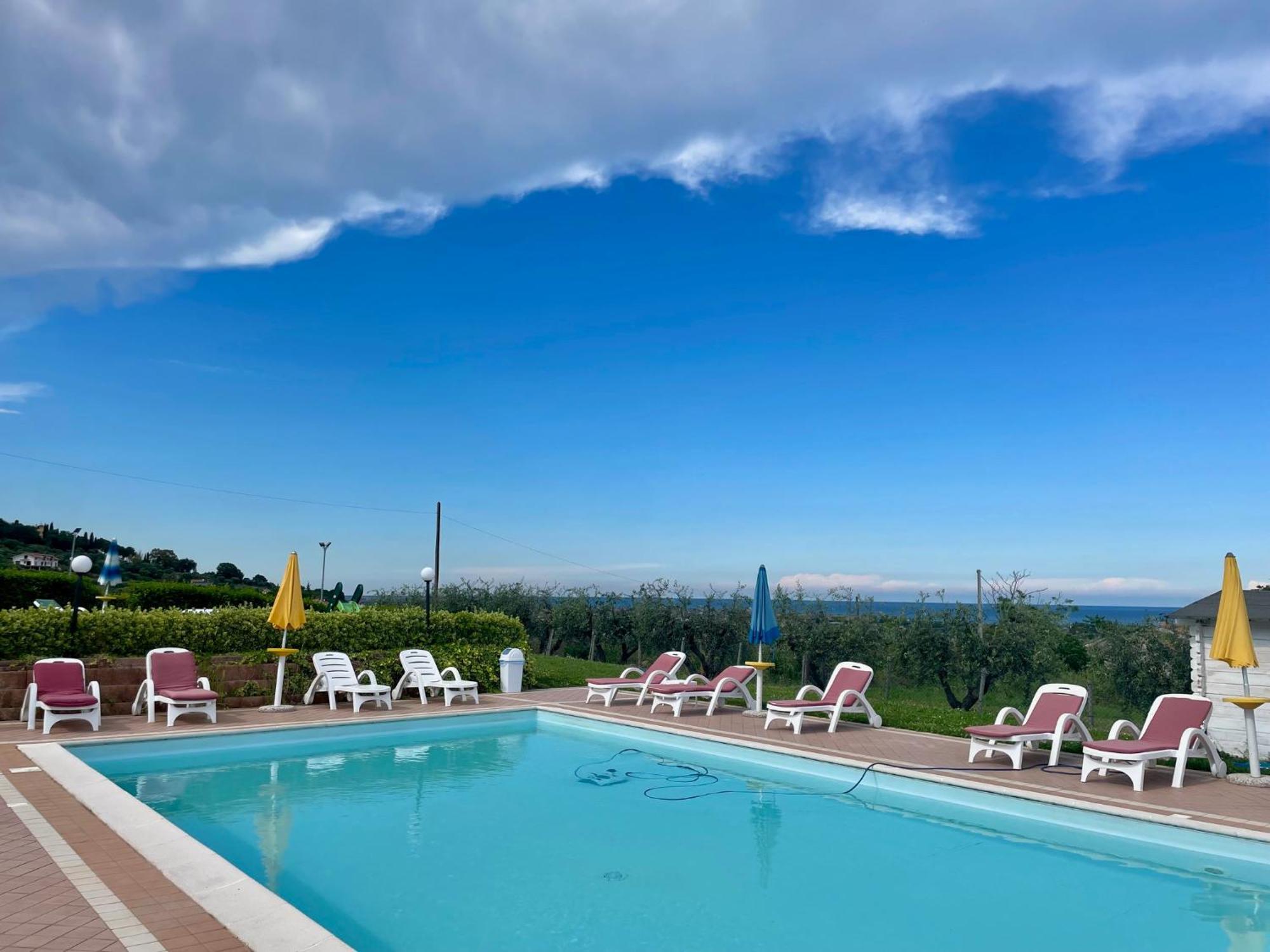 Vigneto - Italian Restaurant & B&B Villa Rosa Di Martinsicuro Exterior photo